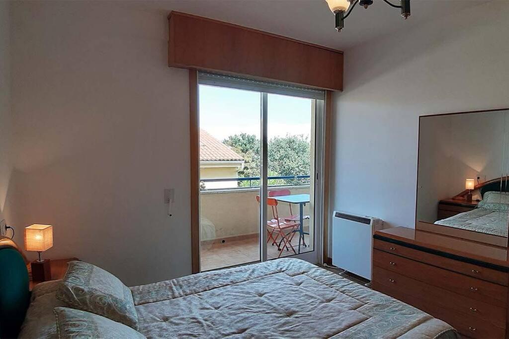Apartamento Con Piscina En Portosín Esterno foto