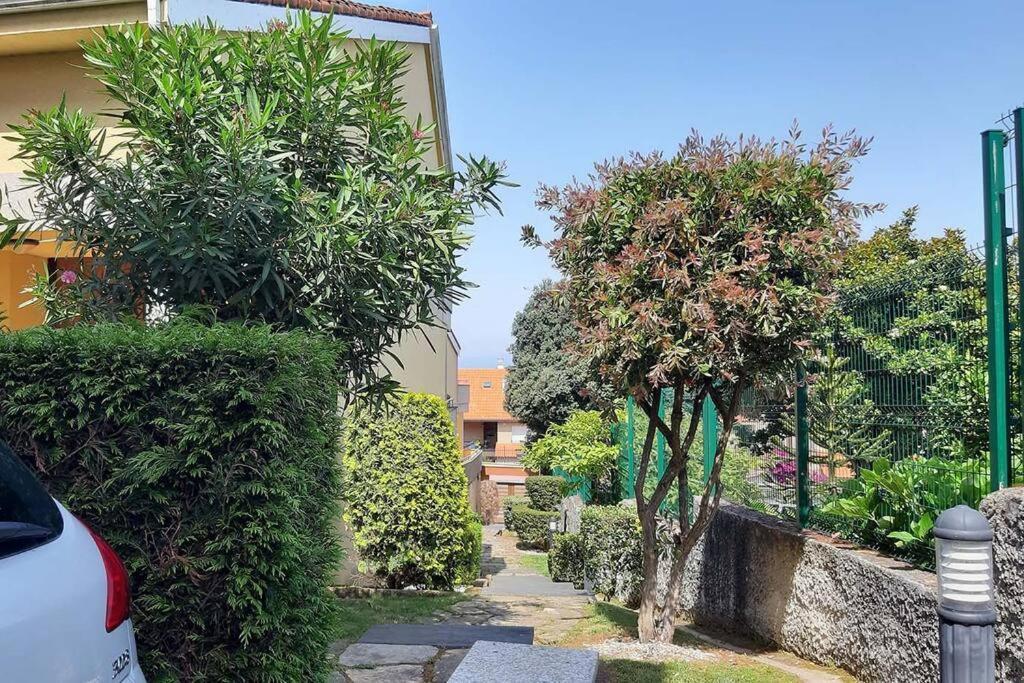 Apartamento Con Piscina En Portosín Esterno foto